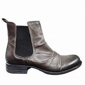 Miz Mooz Lissie Chelsea boots Gray Ankle boots soft leather sz 8.5